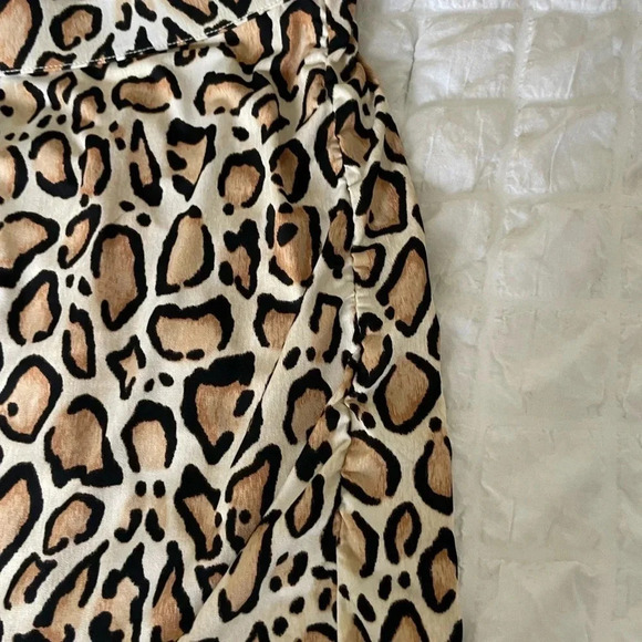 Lane Bryant leopard side ruched midi open slit skirt - Picture 6 of 7